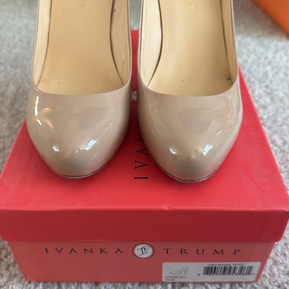 Ivanka Trump Pinkish Pumps - Picture 2 of 8